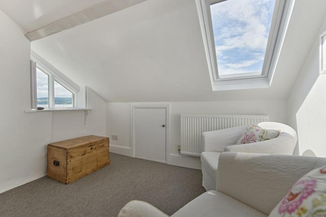 Photo of Bedroom in Lympstone