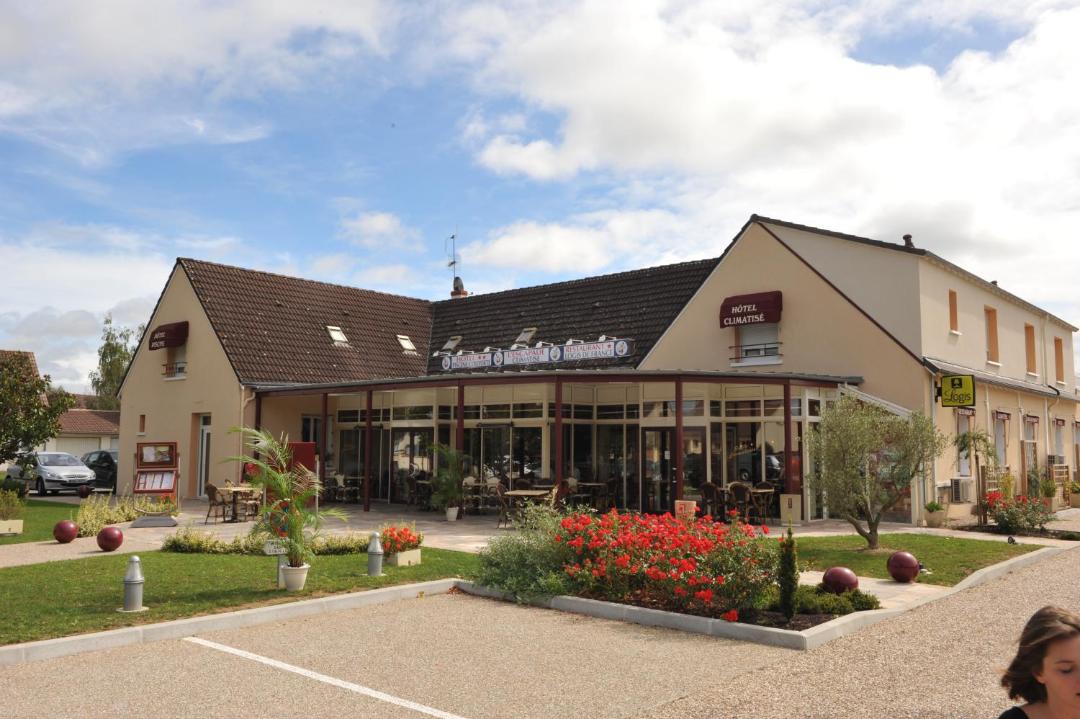 Photo of Others in Le Pechereau