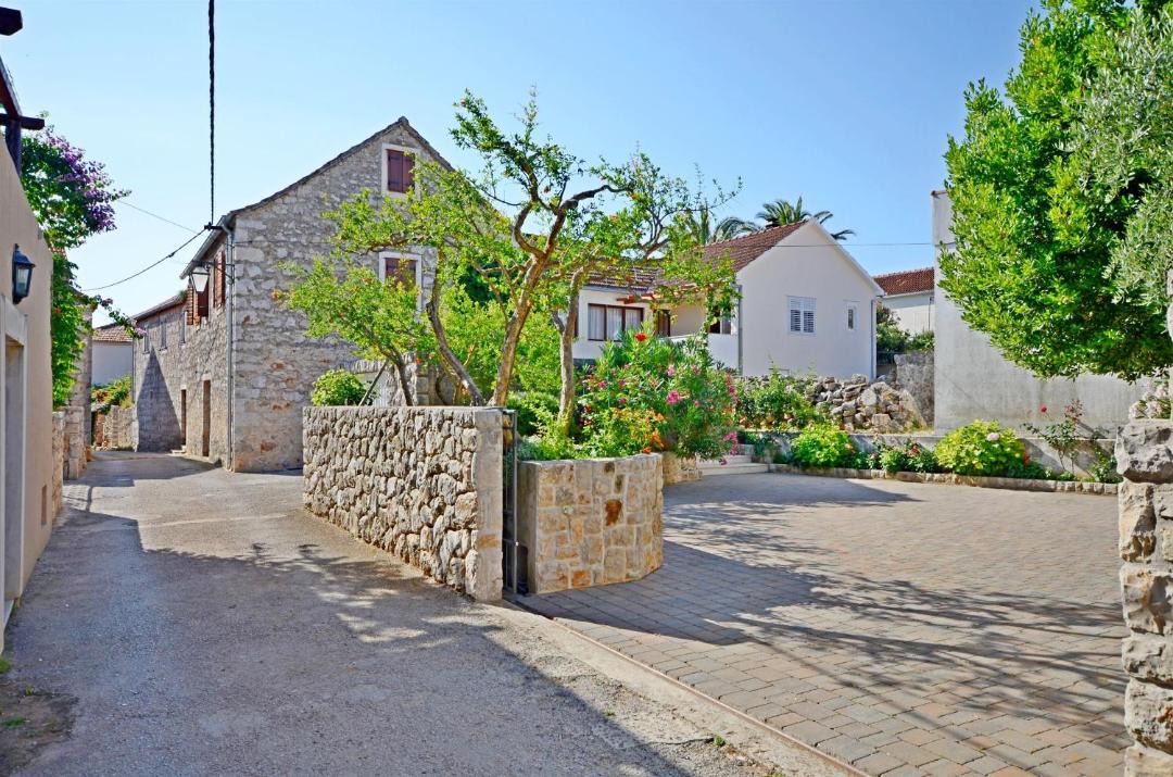 Photo of Others in Vrboska