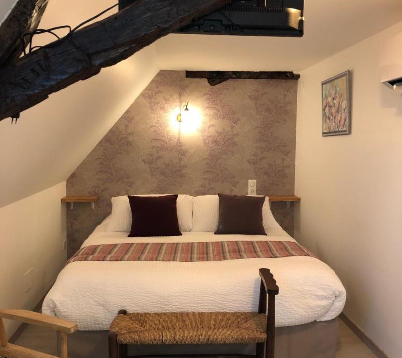 Photo of Bedroom in Curemonte