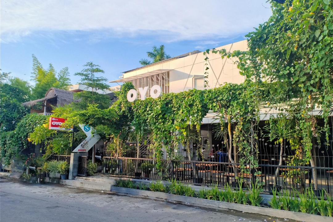 Photo of Buildings in Senggigi