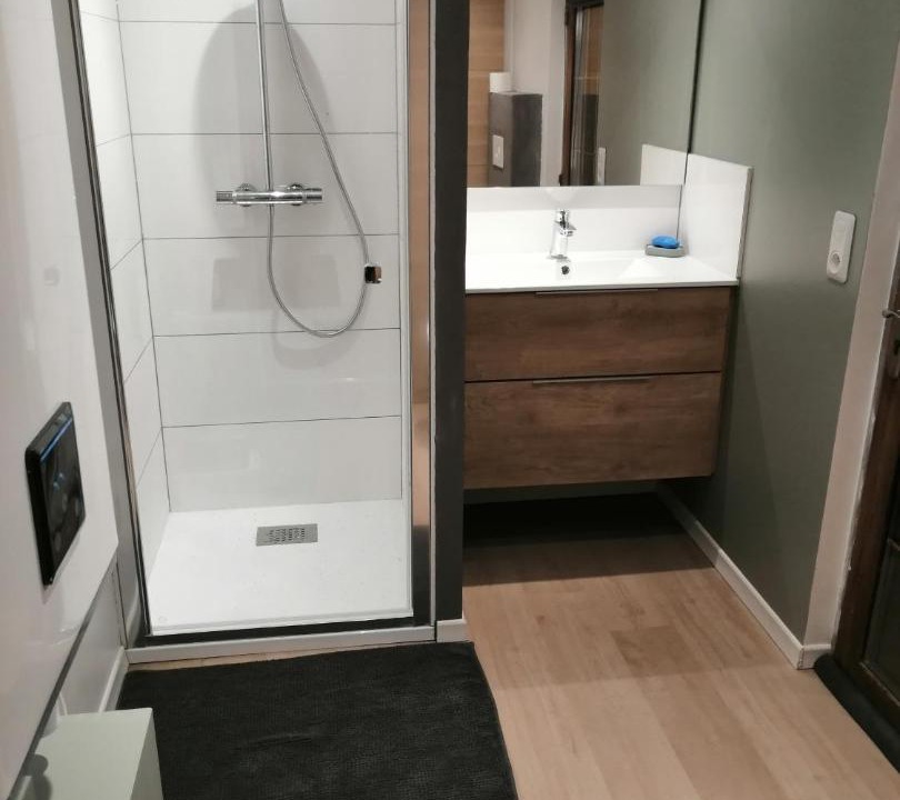 Photo of Bathroom in Meneslies