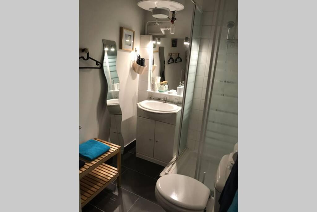 Photo of Bathroom in Milly-la-Foret