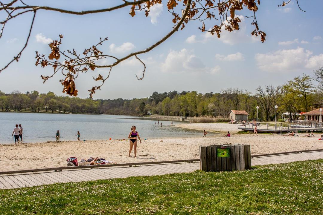 Photo of Others in Laprade