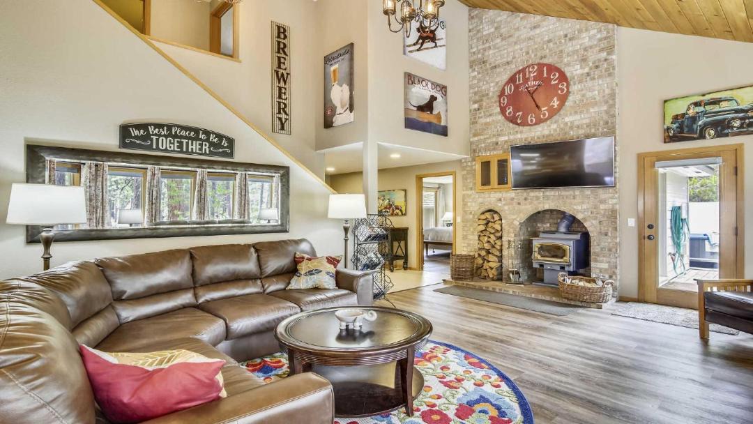 Photo of Livingroom in Sunriver