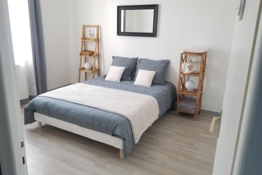 Photo of Bedroom in Saint-Amour