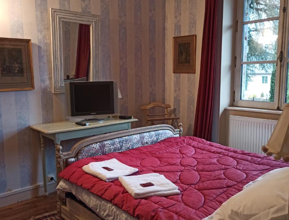 Photo of Bedroom in Limoges