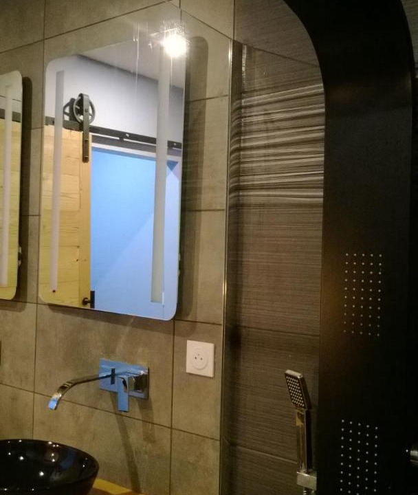 Photo of Others in Praranger