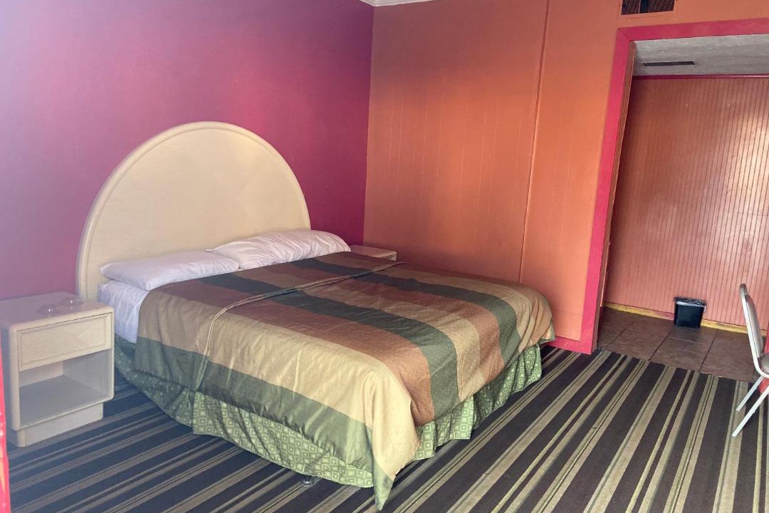Photo of Bedroom in Laurel