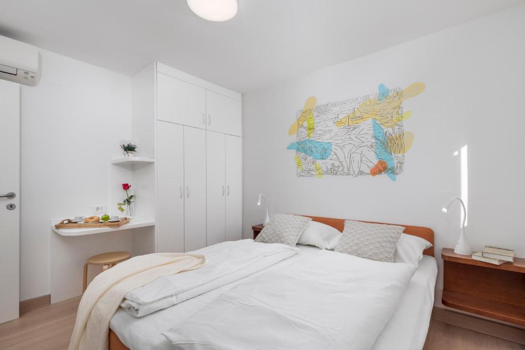 Photo of Bedroom in Ika