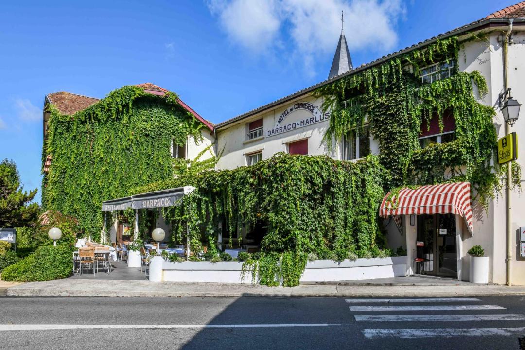 Photo of Others in Amou