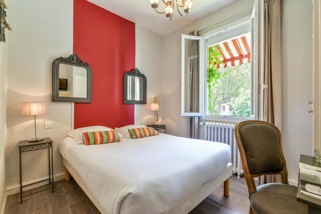 Photo of Others in Amou