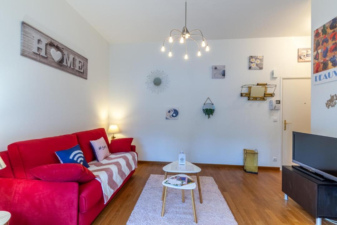 Photo of Livingroom in Deauville City Centre
