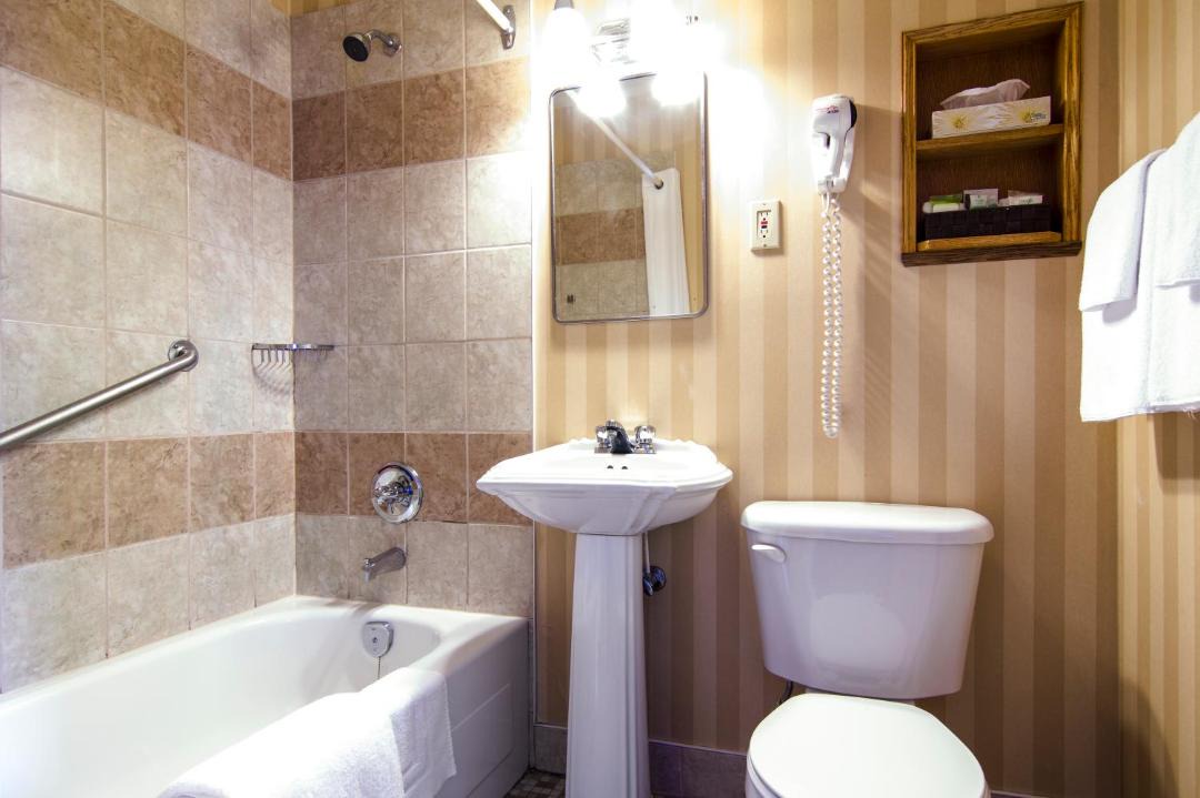 Photo of Others in Gander