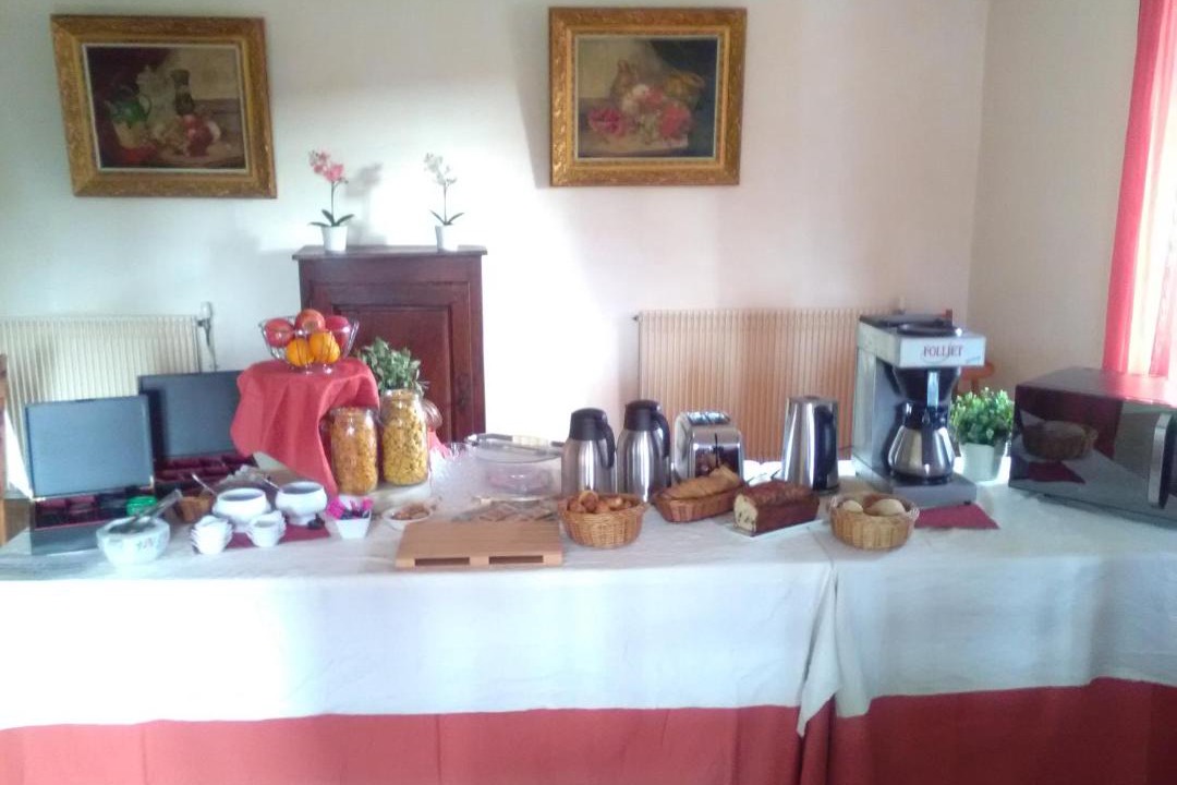 Photo of Livingroom in Siran