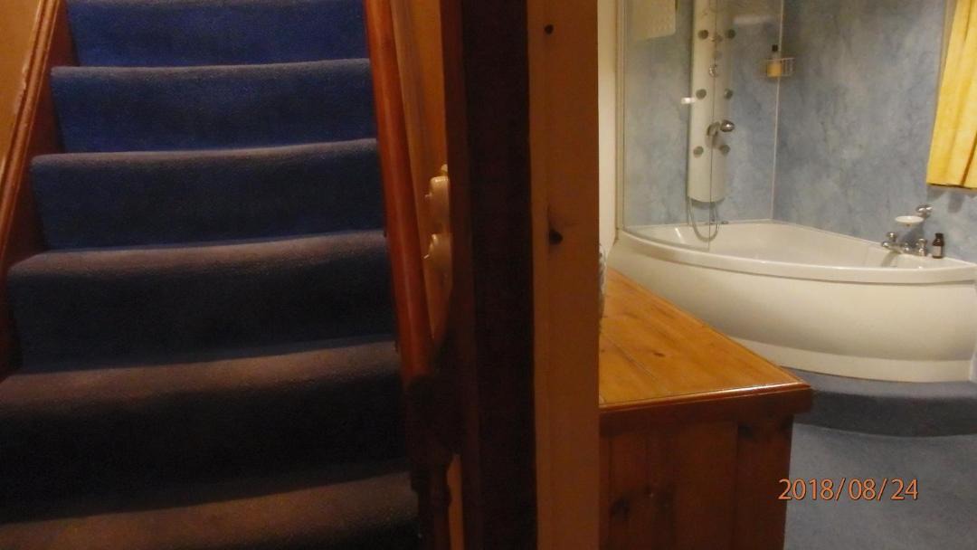 Photo of Bathroom in Westleigh