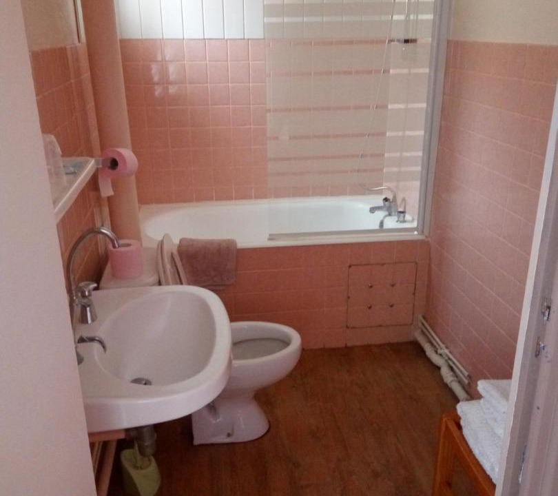 Photo of Bathroom in Goudet