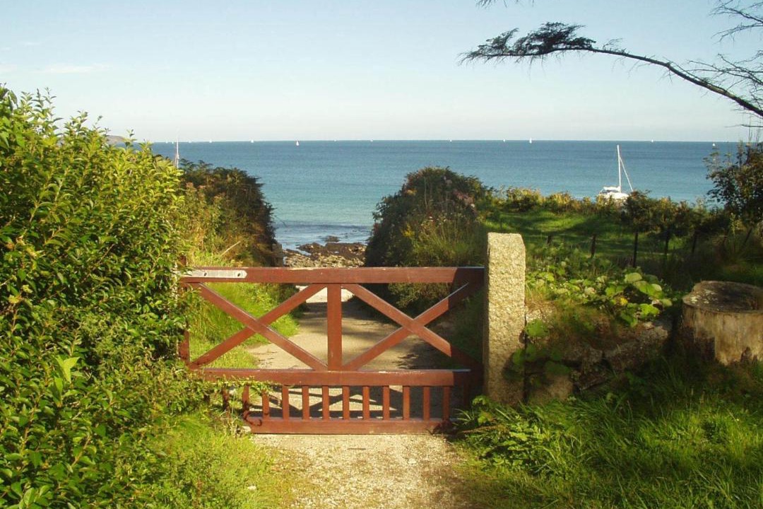 Photo of Others in Mawnan Smith