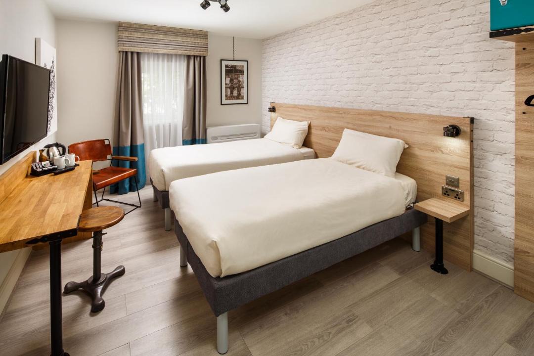 Photo of Bedroom in Oldbury