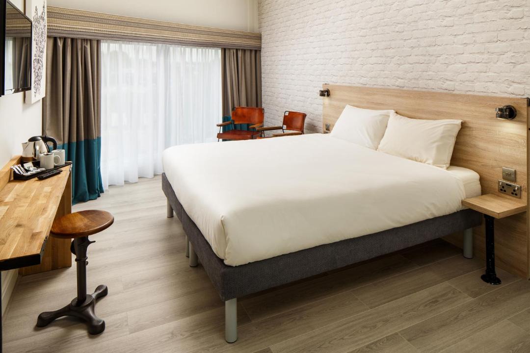 Photo of Bedroom in Oldbury