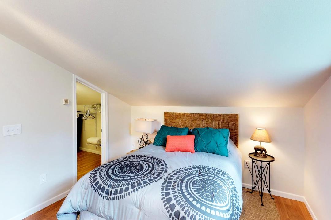 Photo of Bedroom in Alyeska
