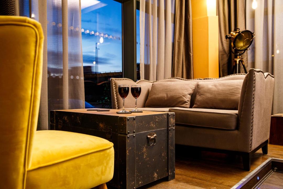 Photo of Others in Oldbury