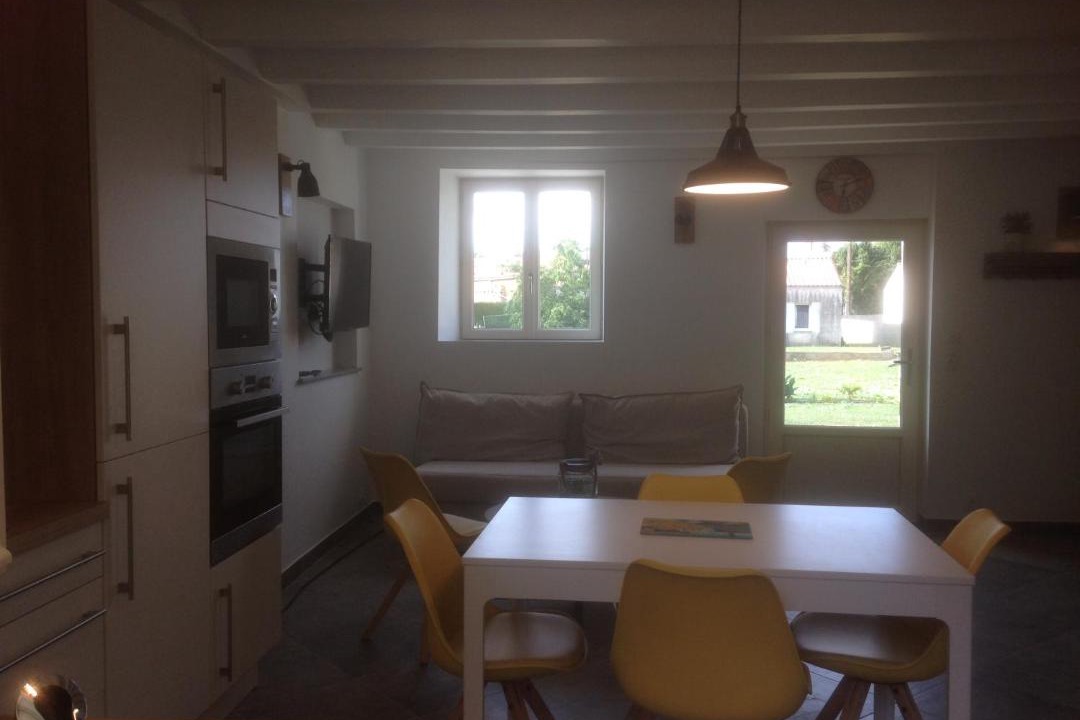 Photo of Kitchen in La Chapelle-Themer