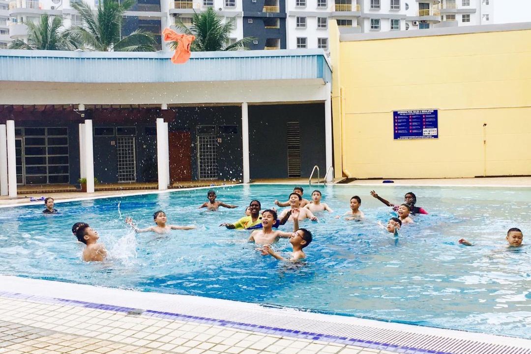 Photo of Human In Picture in Baharu