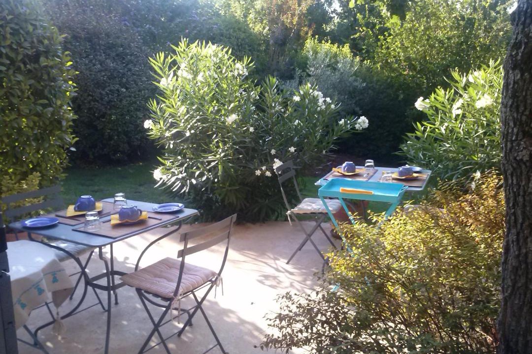 Photo of Others in Goult