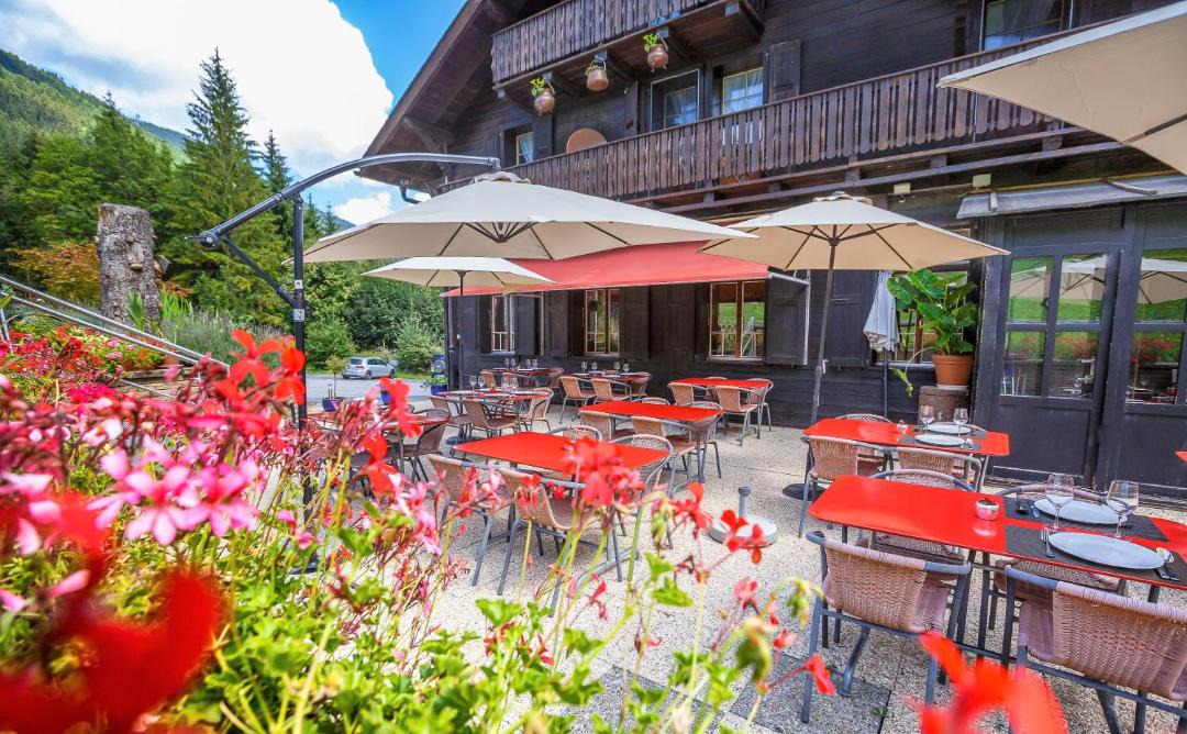 Photo of Others in Champery
