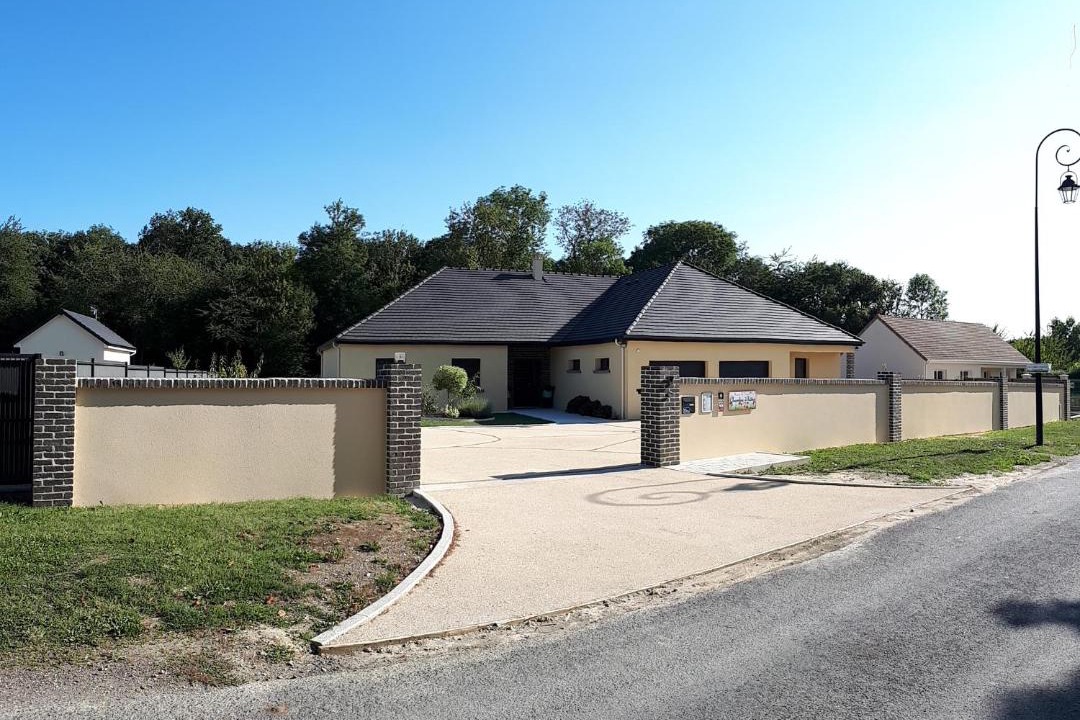 Photo of Others in Cierrey