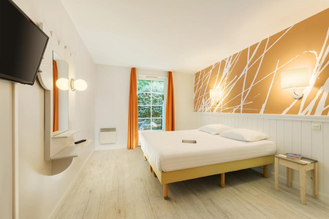 Photo of Others in Chamouille