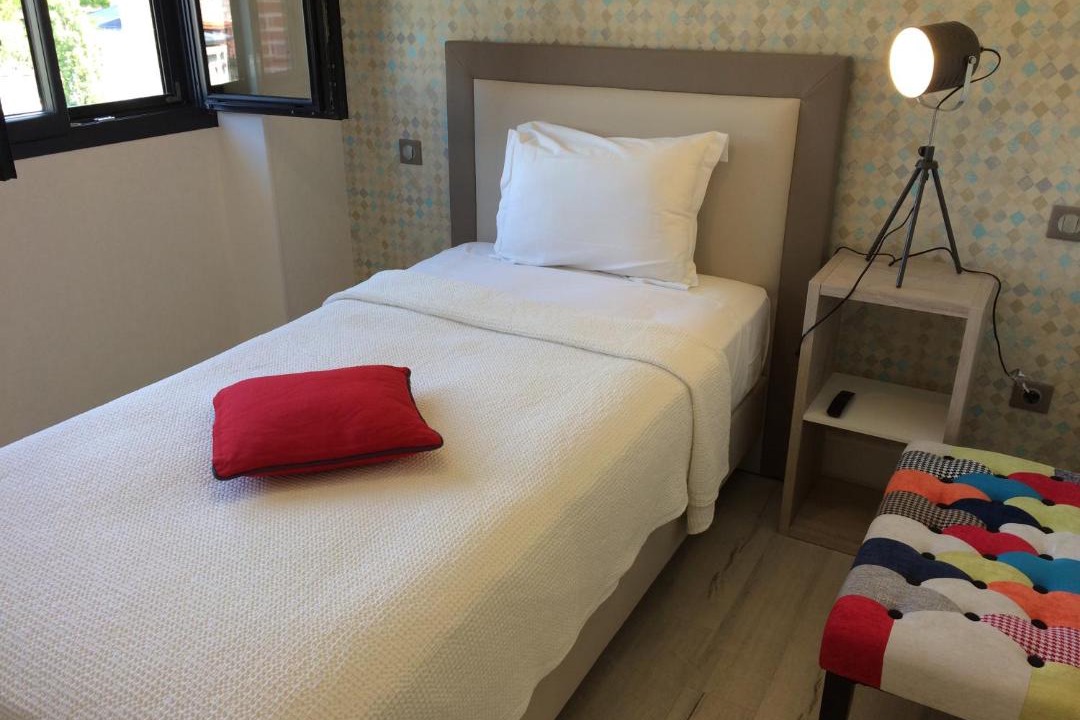 Photo of Bedroom in Ay