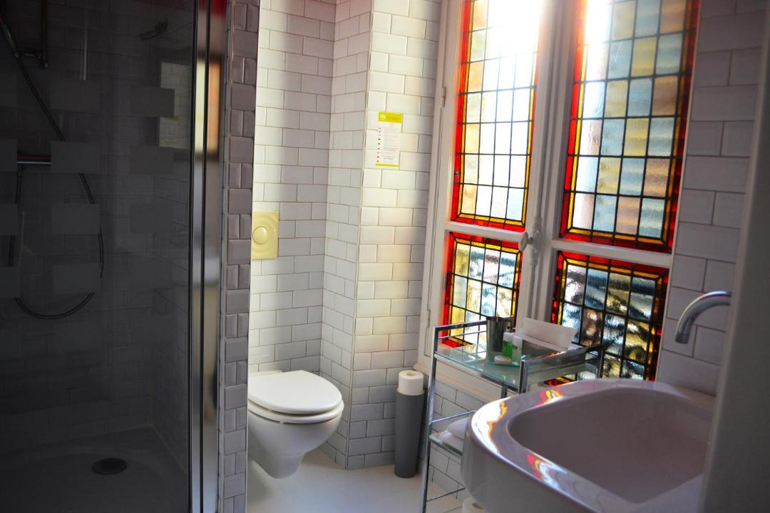Photo of Bathroom in 16th Arrondissement