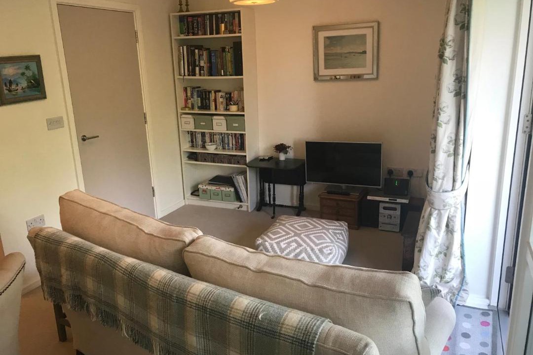 Photo of Livingroom in South Acton