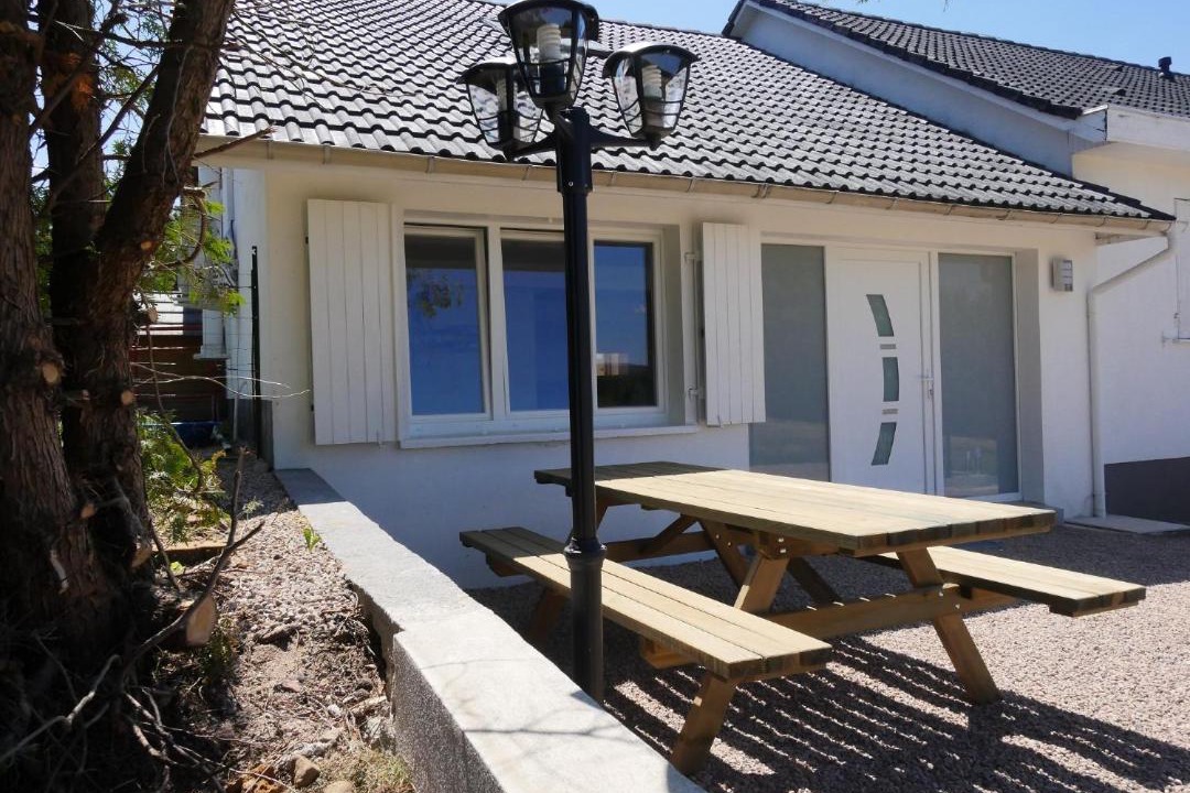 Photo of Others in Remomeix