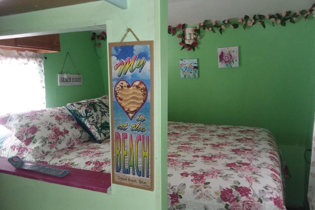 Photo of Bedroom in Crystal Beach