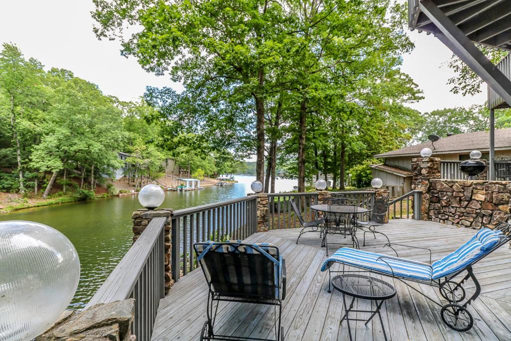 Photo of Patio Balcony in Hot Springs Village