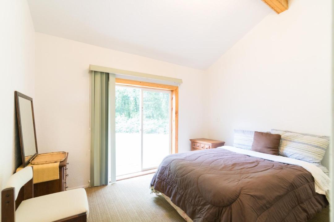 Photo of Bedroom in Neotsu