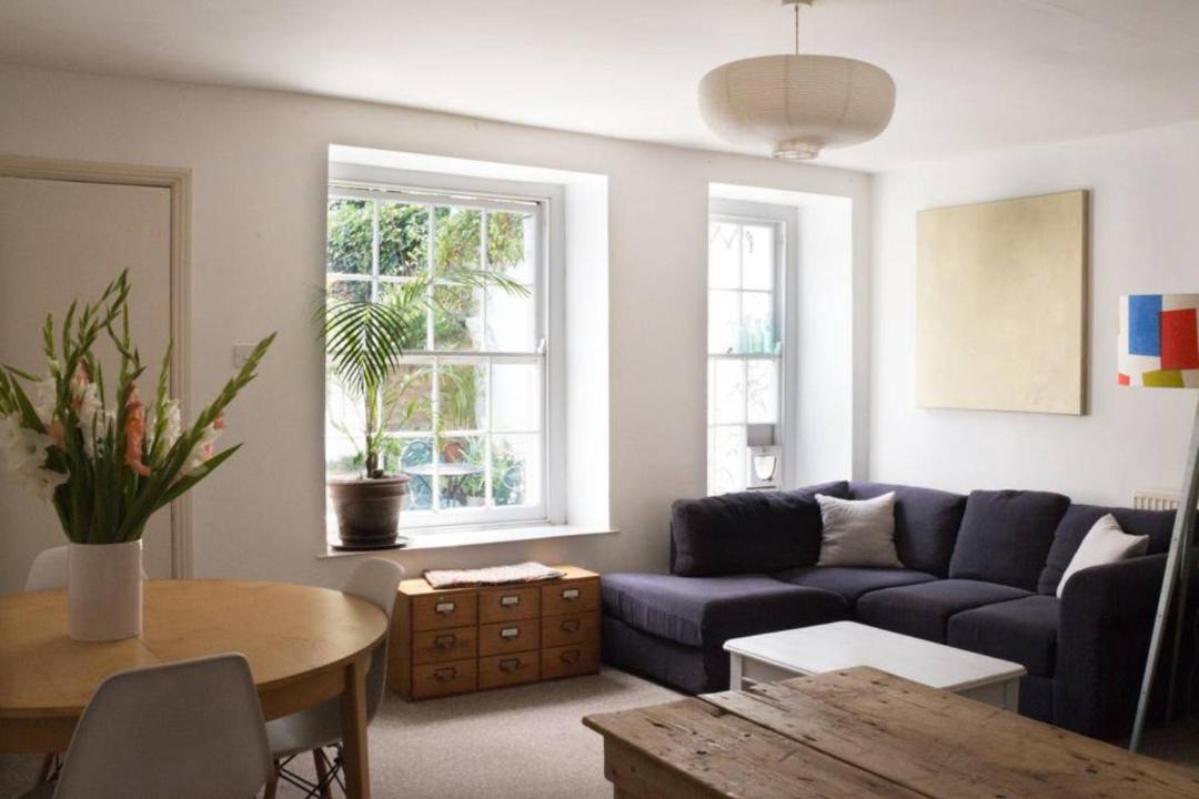 Photo of Livingroom in Cotham