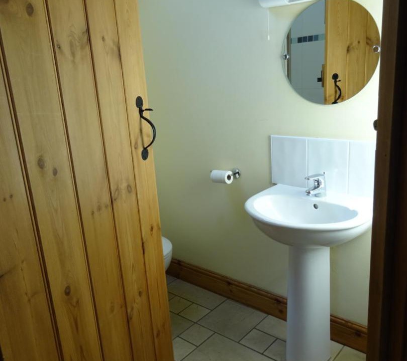 Photo of Bathroom in Grafton Regis