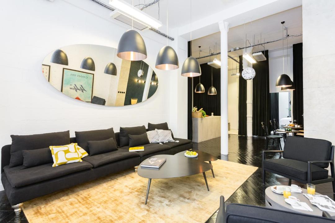 Photo of Livingroom in Arts-et-Metiers