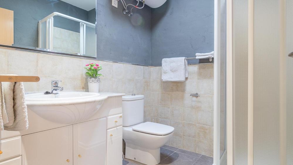 Photo of Bathroom in Arasan