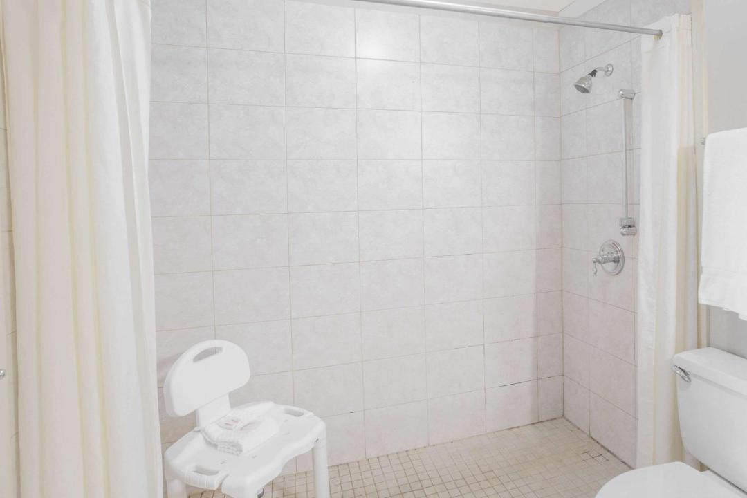 Photo of Bathroom in Jasper