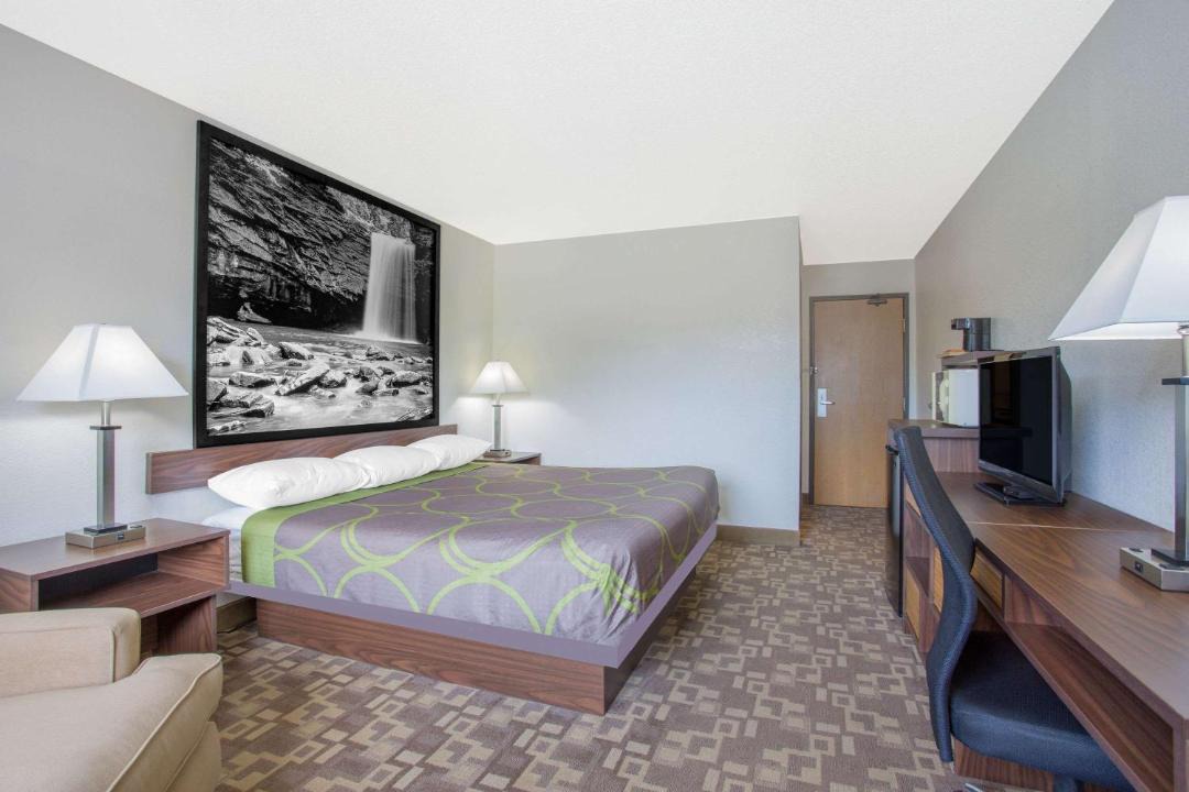 Photo of Bedroom in Appomattox