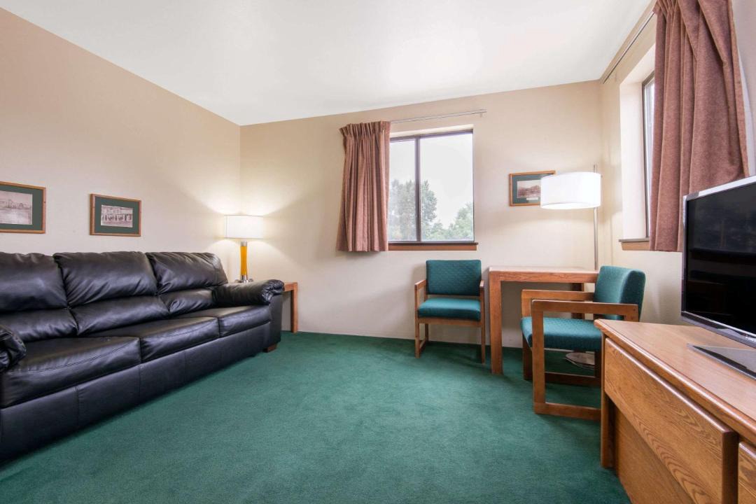 Photo of Others in Buffalo