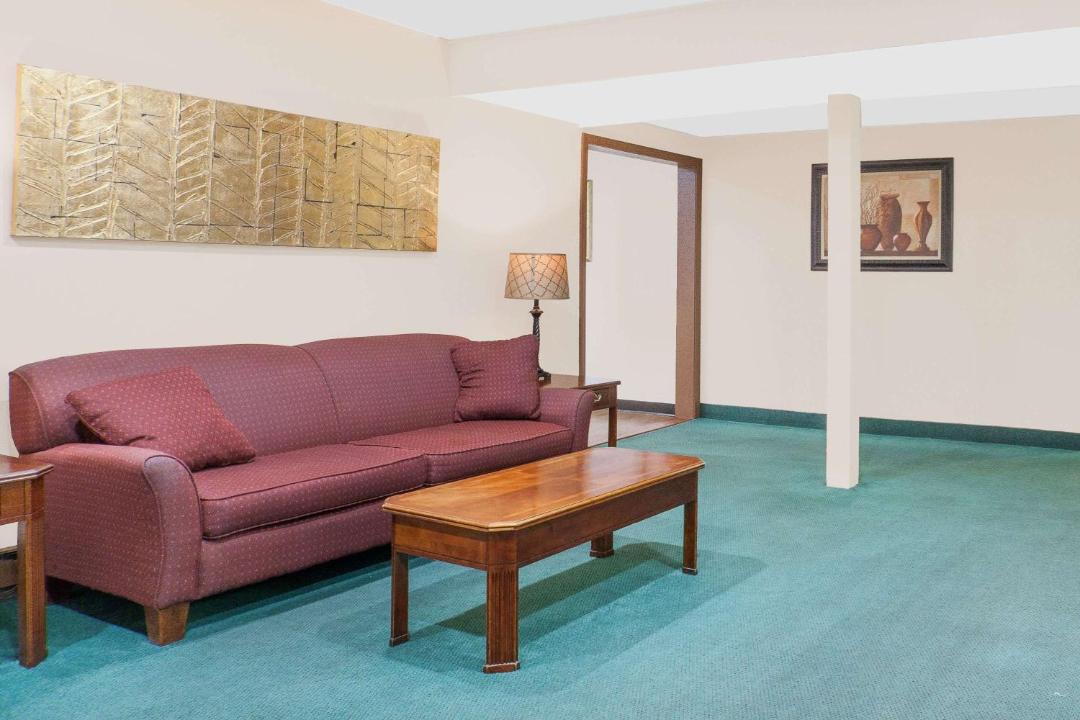 Photo of Others in Scotchtown