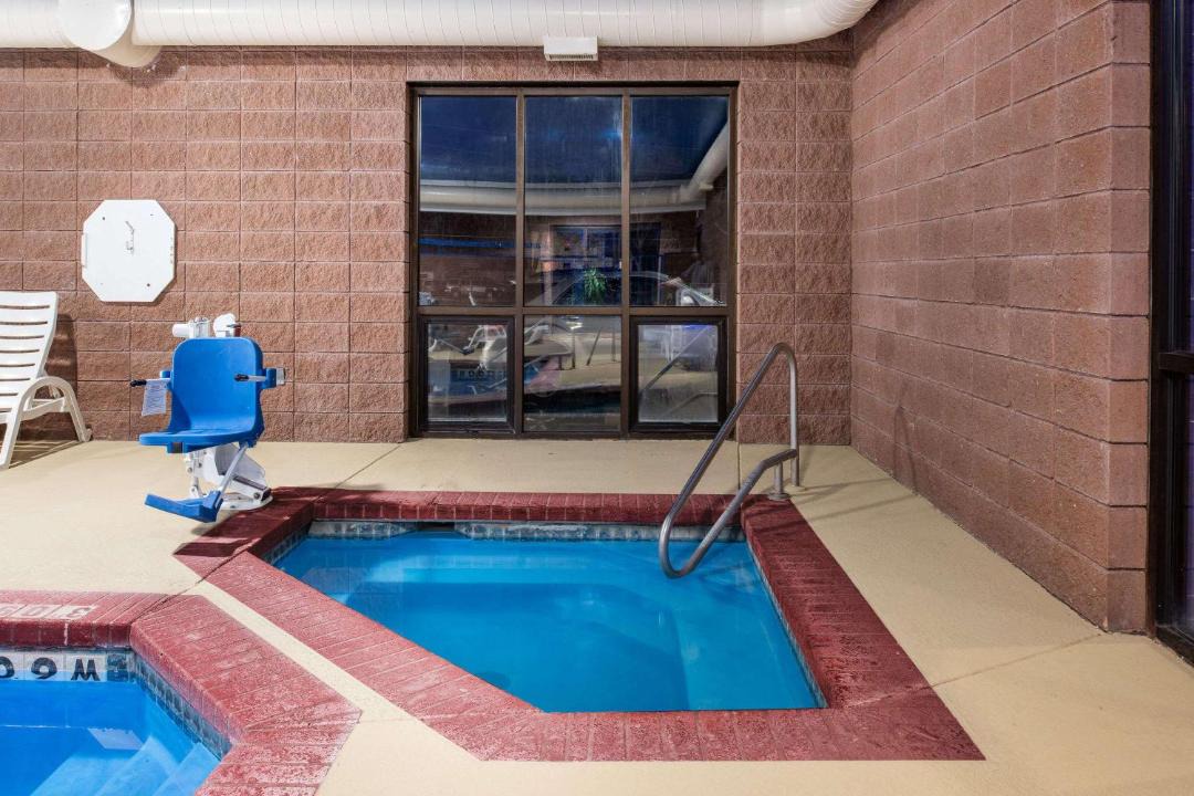 Photo of Outdoor in Carthage