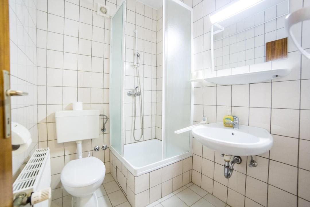 Photo of Bathroom in Brist