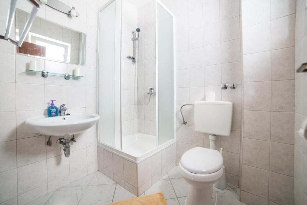 Photo of Bathroom in Brist